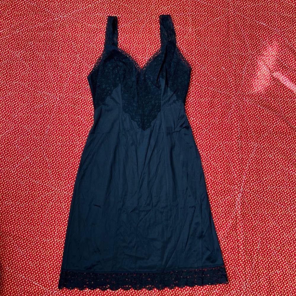 Vintage Carol Brent 1950s 1960s Black Lace Trim Full Slip Lingerie Dress